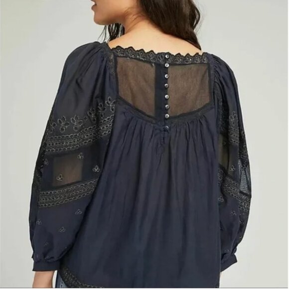 Anthropologie Rare Jaslyn Embroidered Lace Blouse Navy Gold Size Large - Picture 4 of 10